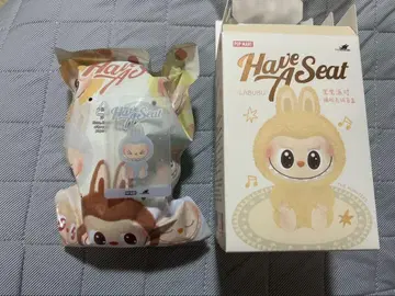 have a seat 정품 LABUBU 라부부