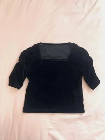 SENEE 퍼프 슬리브 스퀘어 상의 BLACK