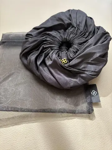 코렛 마루프 스크런치