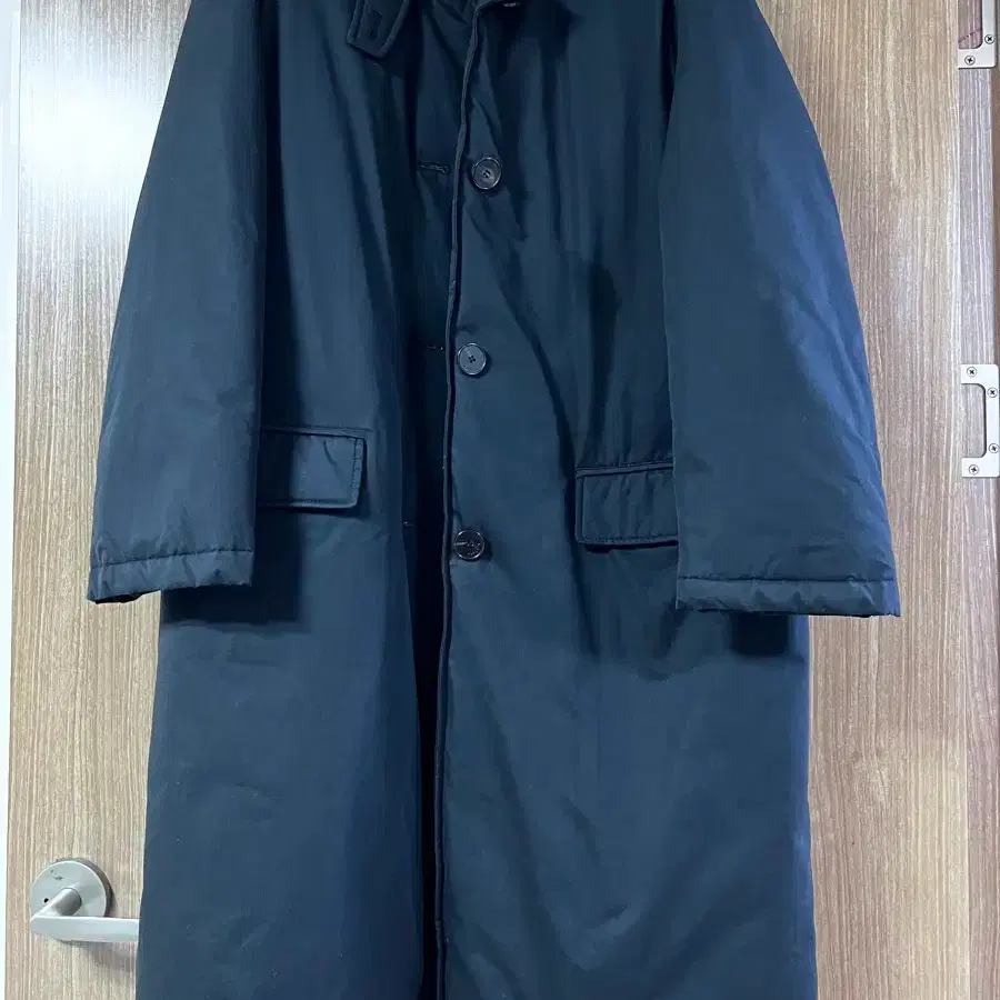 Refrain cotton blend long down coat #리플레인,#겨울패딩,#경량패딩,#롱패딩 on Bunjang  Global Site.