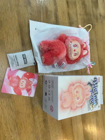 POP MART THE MONSTERS 봉제 인형 라부부