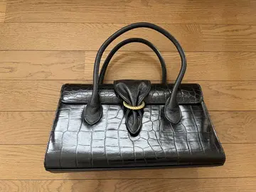 블랙 크로커다일풍 핸드백