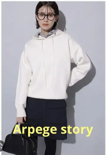 Arpege story 후드티 풀오버 M 사이즈