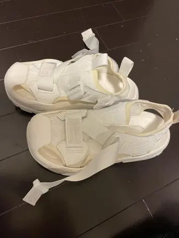 Converse MSD 스노우 화이트 23.0cm 스포츠 샌들