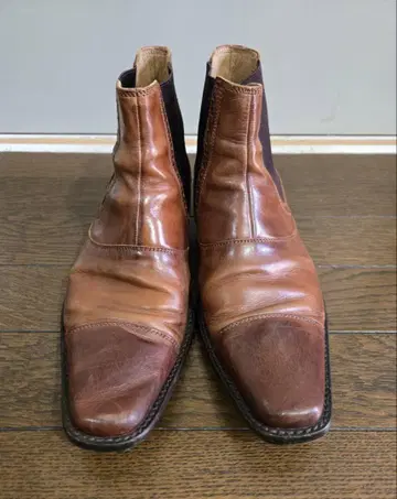 브라운 가죽 첼시 부츠