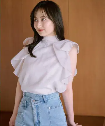 [컨디션 최상 가격 대폭 인하] snidel 리본 슬리브 블라우스