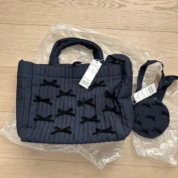 네이비 리본 장식 마더백