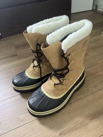 SOREL CARIBOU 부츠 베이지 28cm