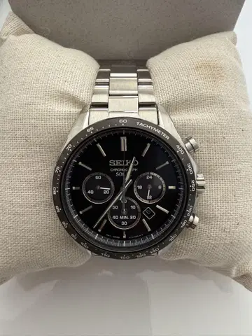 SEIKO 솔라 크로노그래프 블랙