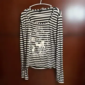 에 2 푸투마요 PUTUMAYO 밤비 패턴 보더 티셔츠 T셔츠