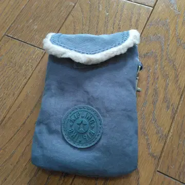 Kipling 파우치