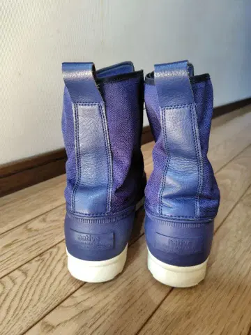native 네이비 레이스업 부츠