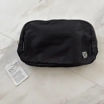 lululemon 블랙 바디백