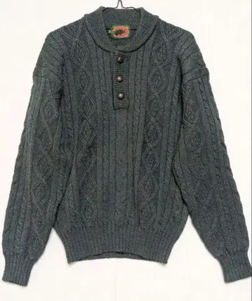 보스턴 트레이더스 헨리넥 스웨터