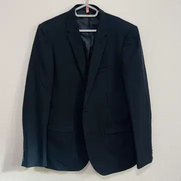 TAKAQ 블랙 슬림핏 수트 상의 A6 클리닝 완료