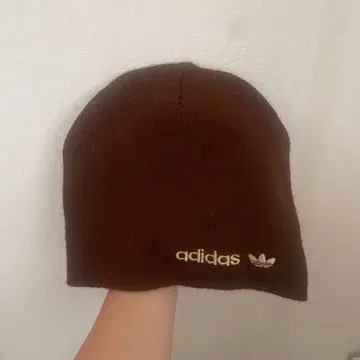 adidas 브라운 니트 모자 one size fits all