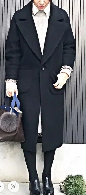 The Virgnia 브러쉬 포함 롱 코쿤 코트
