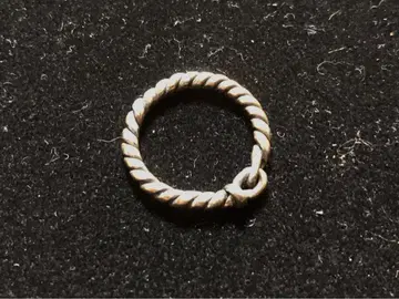 새상품 미사용 [ GODSIZE ] TWIST RING