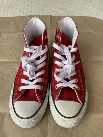 Converse Chuck Taylor All Star 레드 하이컷