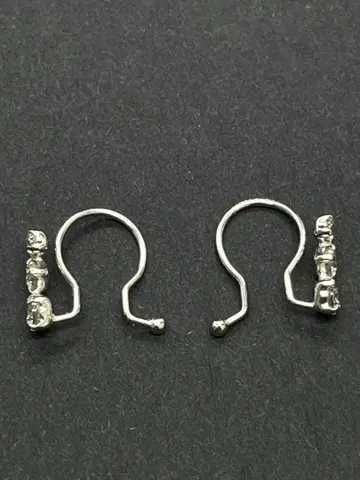 K10 화이트 골드 귀걸이 0.65g K10 각인