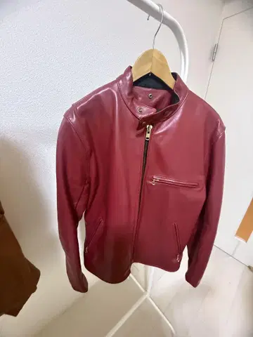 Vanson Leathers 빨간색 가죽 자켓
