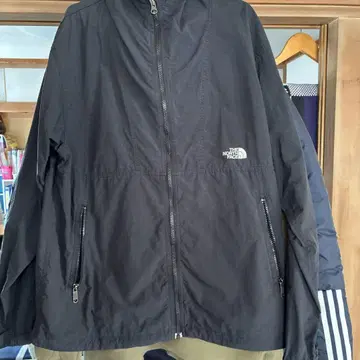 THE NORTH FACE 나일론 자켓 블랙