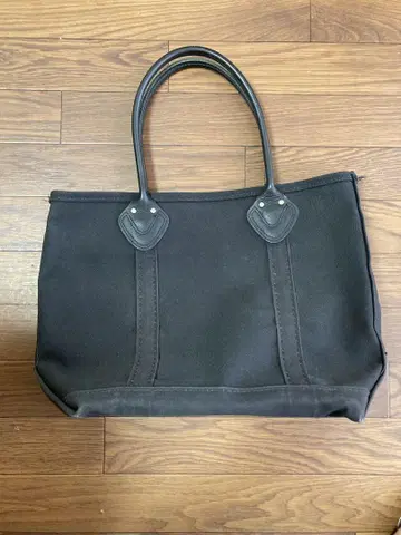 엘엘빈 가죽 핸들 올 블랙 보트 앤 토트