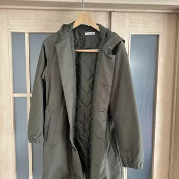 새상품급 UNIQLO JW ANDERSON 20AW 모즈 코트