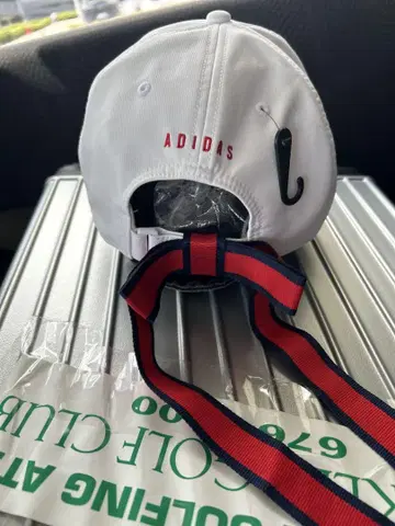 새상품 여성 캡 리본 adidas 골프