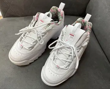 FILA 휠라 Disruptor Laura Ashley 24.5 화이트
