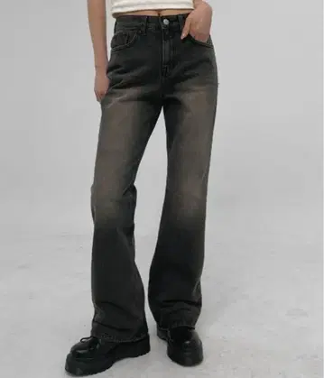 BLACKUP 벨라 부츠컷 데님 블랙 M 사이즈