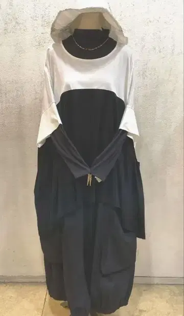 모유루  MOYURU 새상품 튜닉
