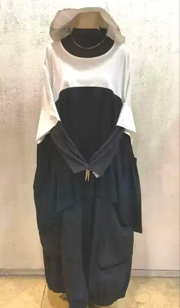 모유루  MOYURU 새상품 튜닉