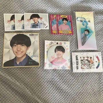 AmBitious 이치타 굿즈 모음