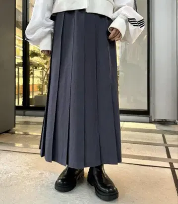 새상품 차오패닉 티피 플리츠 이지 스커트