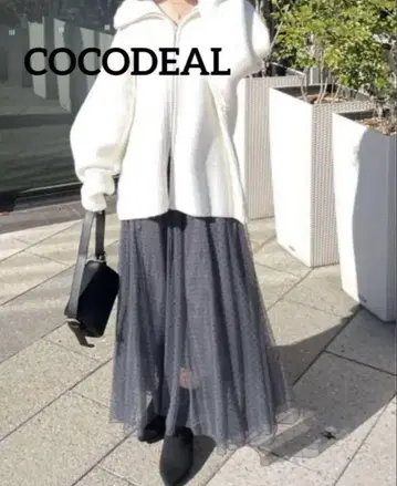 [ 새상품급 ] COCO DEAL 도트 플로키 샤샤 스커트