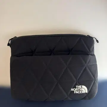 THE NORTH FACE 퀼팅 숄더백