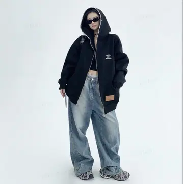 cittaa 비쥬 라인 후드 집업 맨투맨 블랙