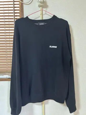 XLARGE 블랙 니트 고릴라 로고