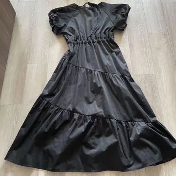 RosyMonster 블랙 반팔 원피스 M 사이즈