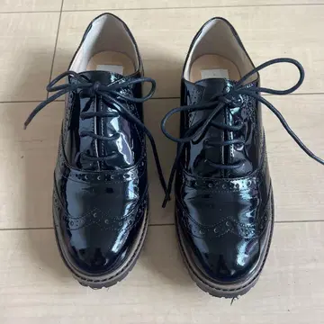 광택 가죽 옥스퍼드 신발 블랙