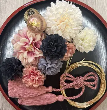 성인식 일본 의류 후리소데 시치고산 머리 장식