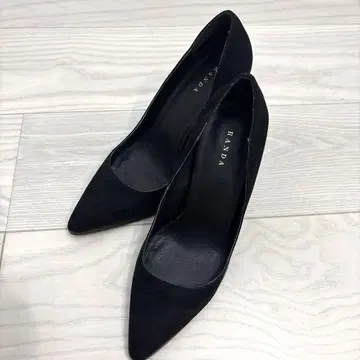 RANDA 핑힐 블랙 10.5cm 펌프스 란다 하이힐