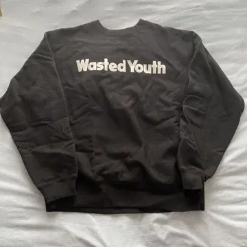 새상품급 Wasted Youth 블랙 맨투맨 XL