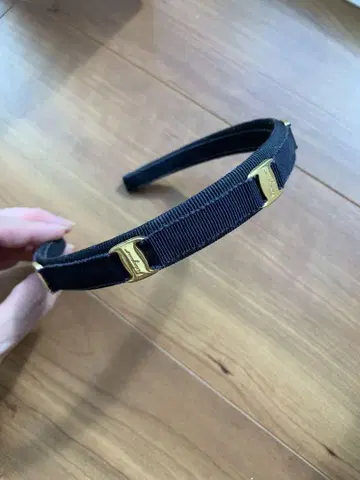 페라가모 머리띠