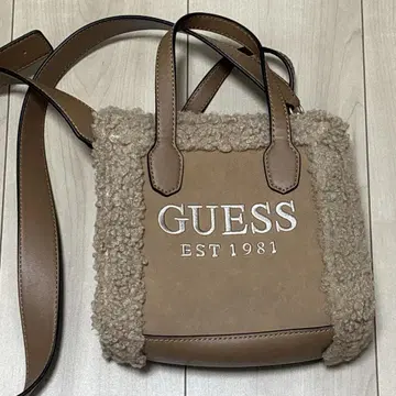 GUESS 베이지 숄더백
