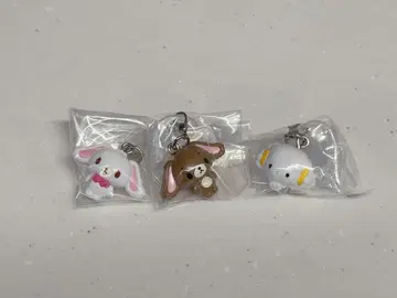 산리오 올스타 메지루시 액세서리 시로 우사 쿠로 우사 코기뮨