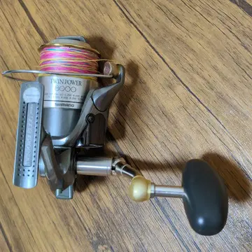 SHIMANO TWIN POWER 8000 스피닝 릴