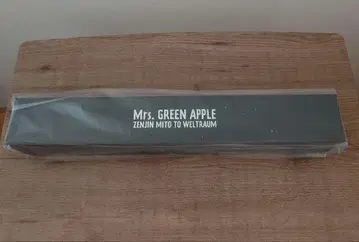WELTRAUM Poster 젠진 Mrs. GREEN APPLE