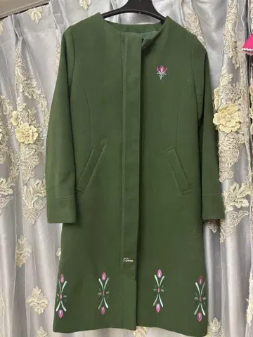 겨울왕국 안나 코트